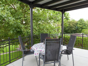 Гостиница Beautiful Apartment in Morscheid Riedenburg near Ski Slopes  Морбах